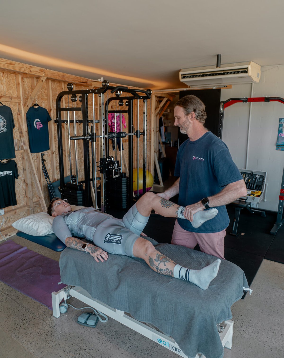 Hands-on sports physiotherapy treatment at On Form Physio